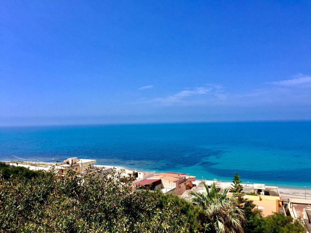 La Casa Di Carta Apartment Borgo Bonsignore ภายนอก รูปภาพ