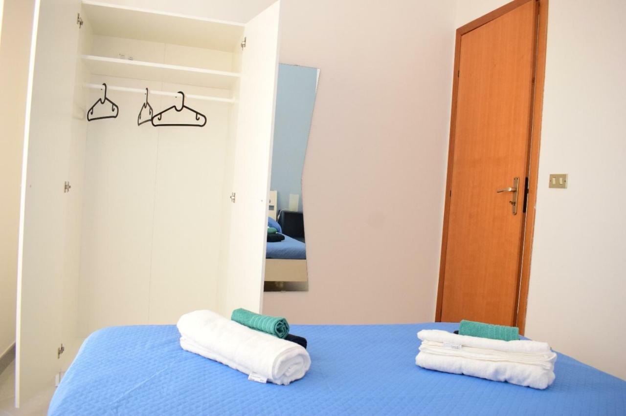 La Casa Di Carta Apartment Borgo Bonsignore ภายนอก รูปภาพ